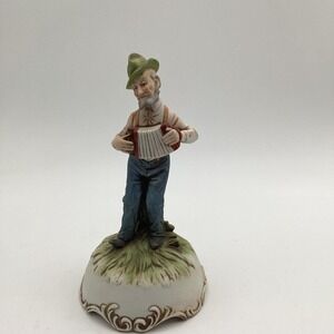 Vintage Porcelain Figurine Old Man With Accordion Hand-Painted 7.5  Inches Tall